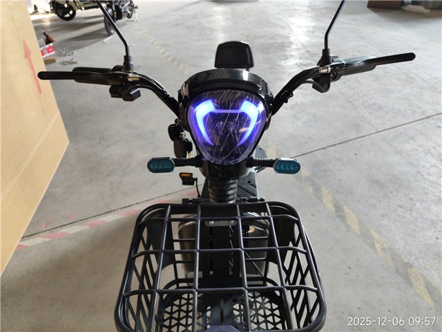 Bicicleta Elétrica JY MW 500W Sem CNH 3 Velocidades Couro